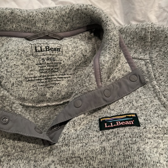 LL Bean pullover woman’s small grey - Picture 2 of 3